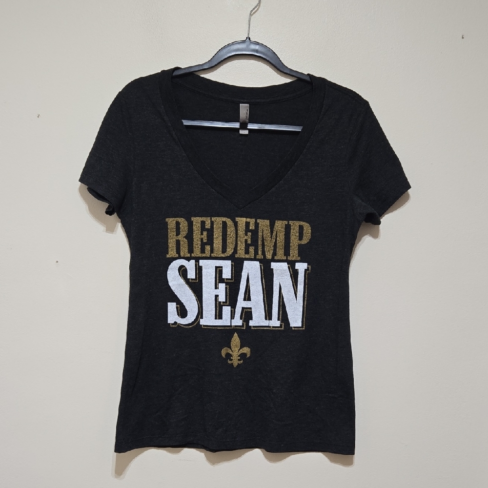 New Oleans REDEMP SEAN Women's V-Neck Short Sleeve Tee